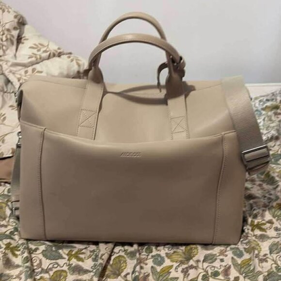 Metro Duffel - Picture 2 of 2